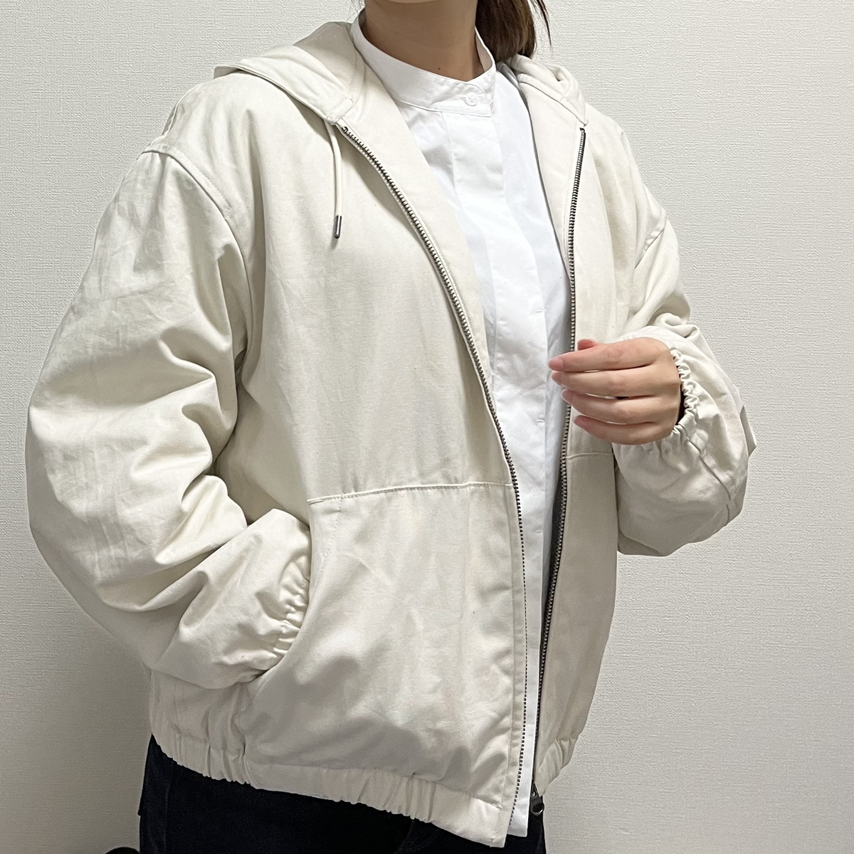 ユニクロ】値下げ中の今が狙い目!寒さ対策できるアウター「フーデッド