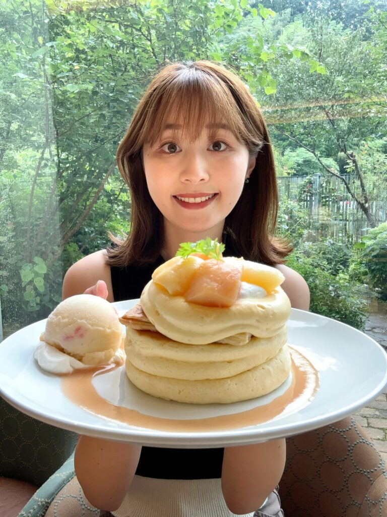 大江ノ郷自然牧場　大江ノ郷　パンケーキ　桃スイーツ　鳥取カフェ　大阪カフェ　桃のパンケーキ　ココガーデン　天美卵　高級卵