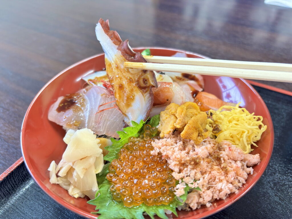 海鮮丼　上海鮮丼　さかな塾　境港ランチ　境港グルメ　米子グルメ　境港海鮮丼　おさかなパーク